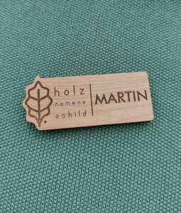 Namensschilder mit Logo Namensschilder mit Logo für Messen